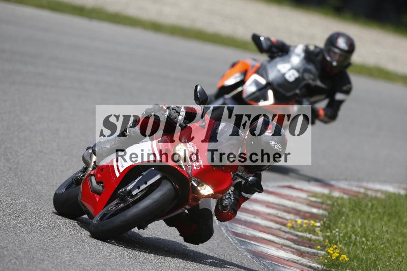 /Archiv-2024/29 12.06.2024 MOTO.CH Track Day ADR/Gruppe blau/Team